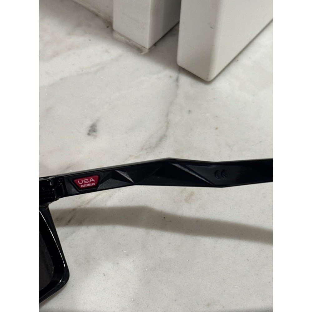 Oakley Sutro Sunglasses Unisex Black Prizm Shield OO9406-0137 Sport Style Run - Picture 6 of 9